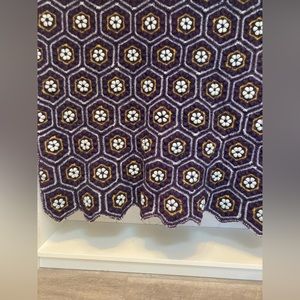 Vintage Deep Purple Hexagonal 3D Tightly Woven Afghan